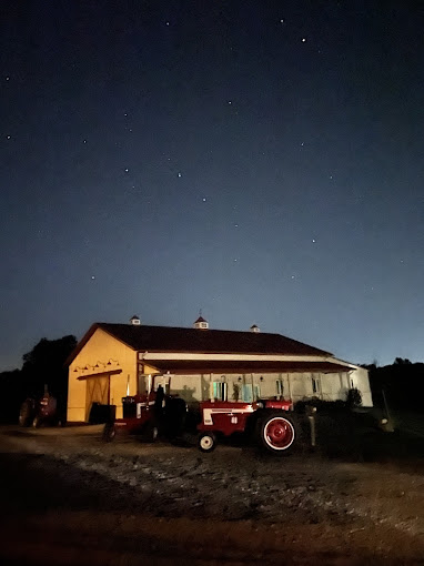 Saying ‘I Do’ Under the Stars: Guide to Planning Your Outdoor Farm Wedding